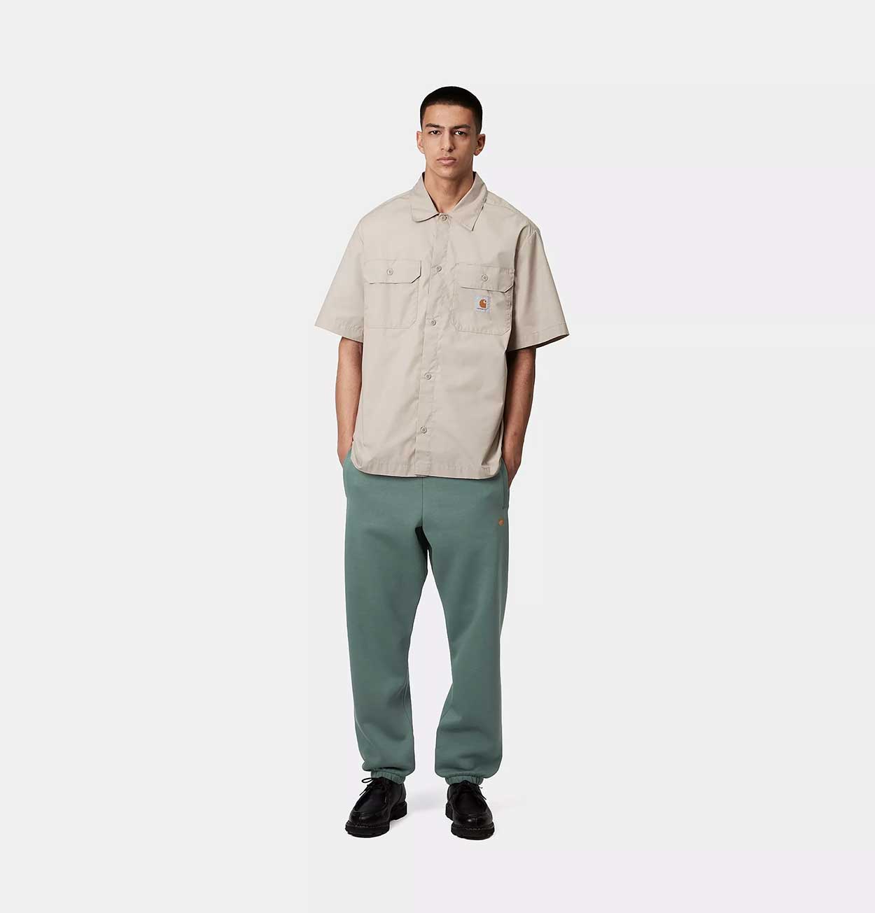 Carhartt WIP Chase Sweat Pant in Silver Pine