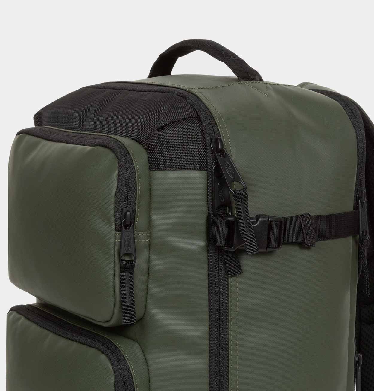 Eastpak Tecum Cabin in Top Khaki Green