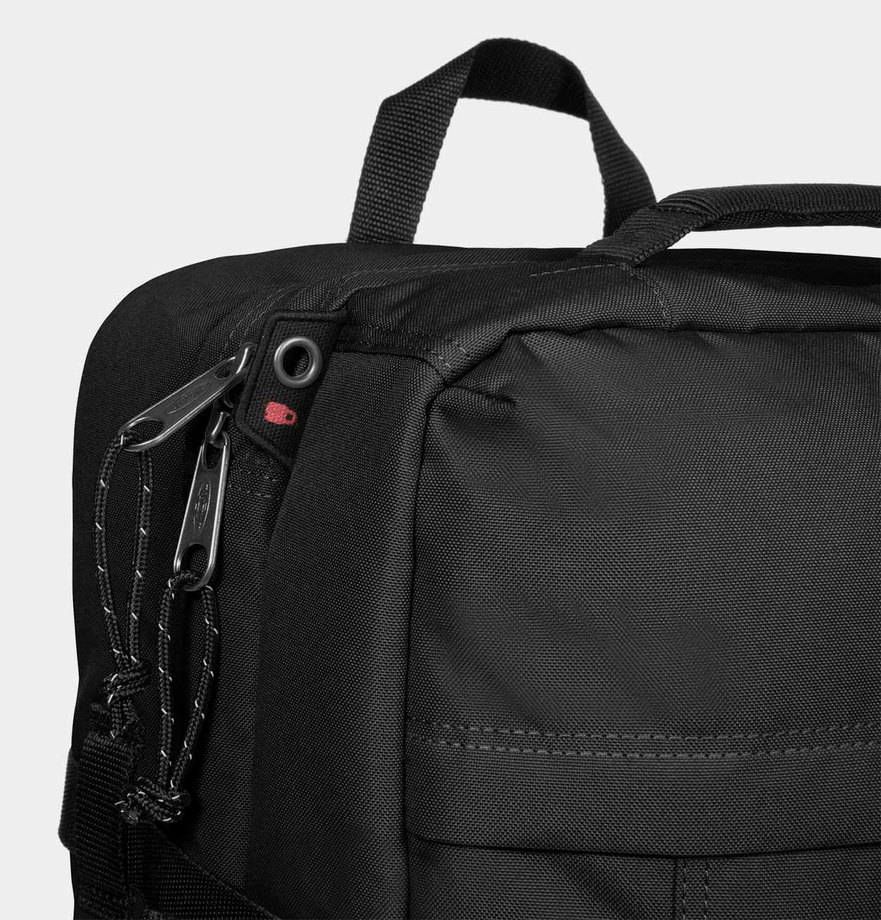 Eastpak Travelpack in Black