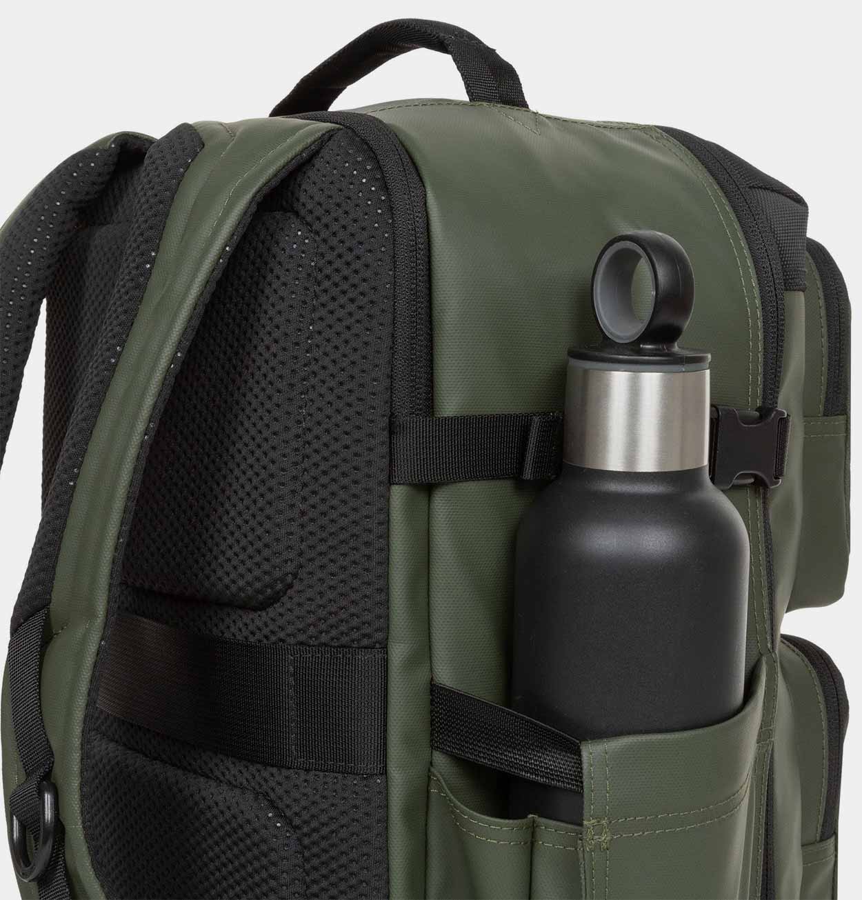 Eastpak Tecum Cabin in Top Khaki Green