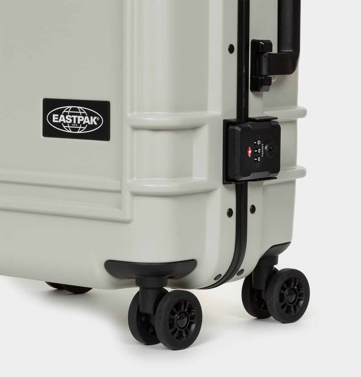 Eastpak Resist'r Case S in Sand