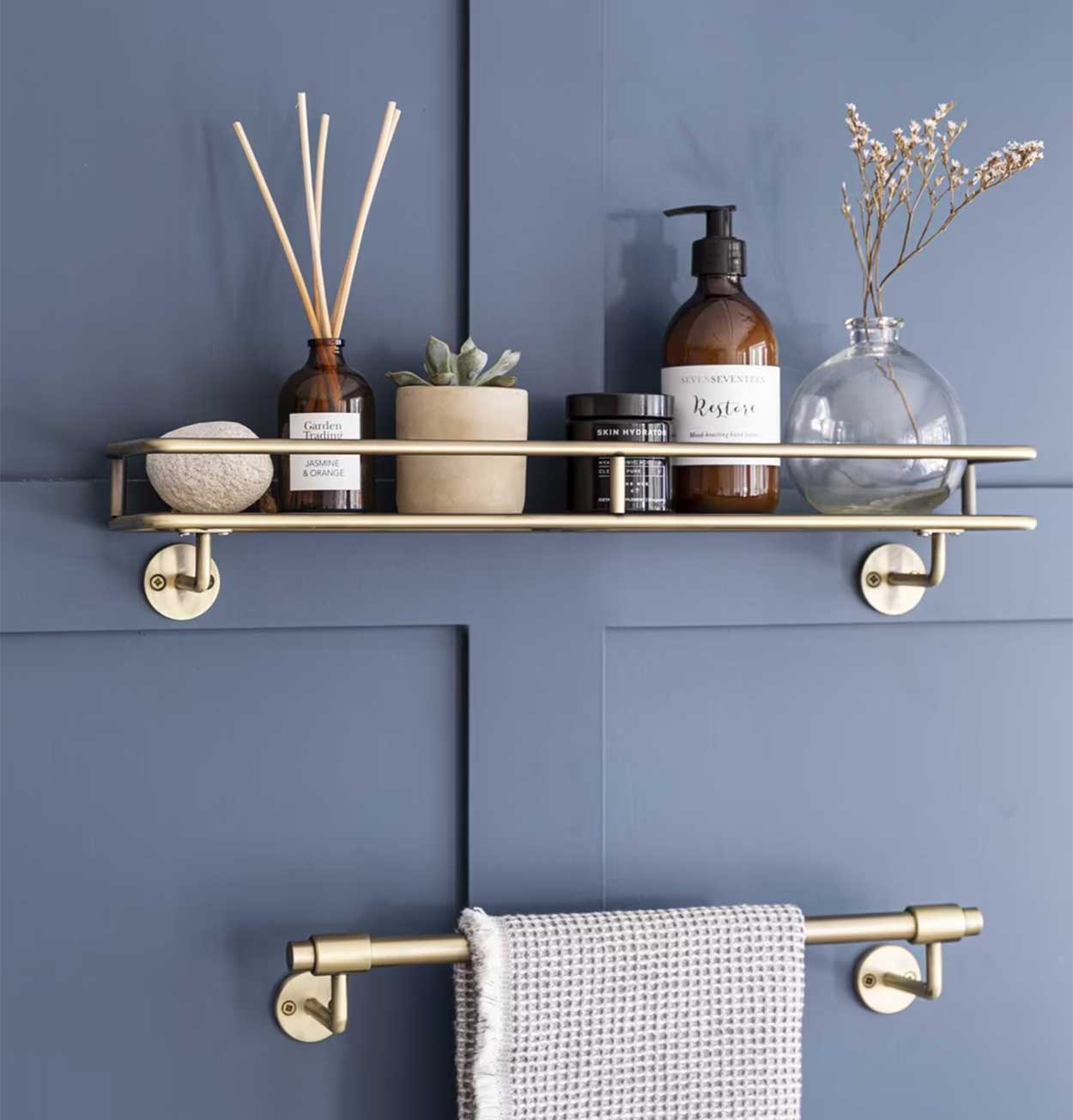 Garden Trading Antique Brass Shelf – Novello