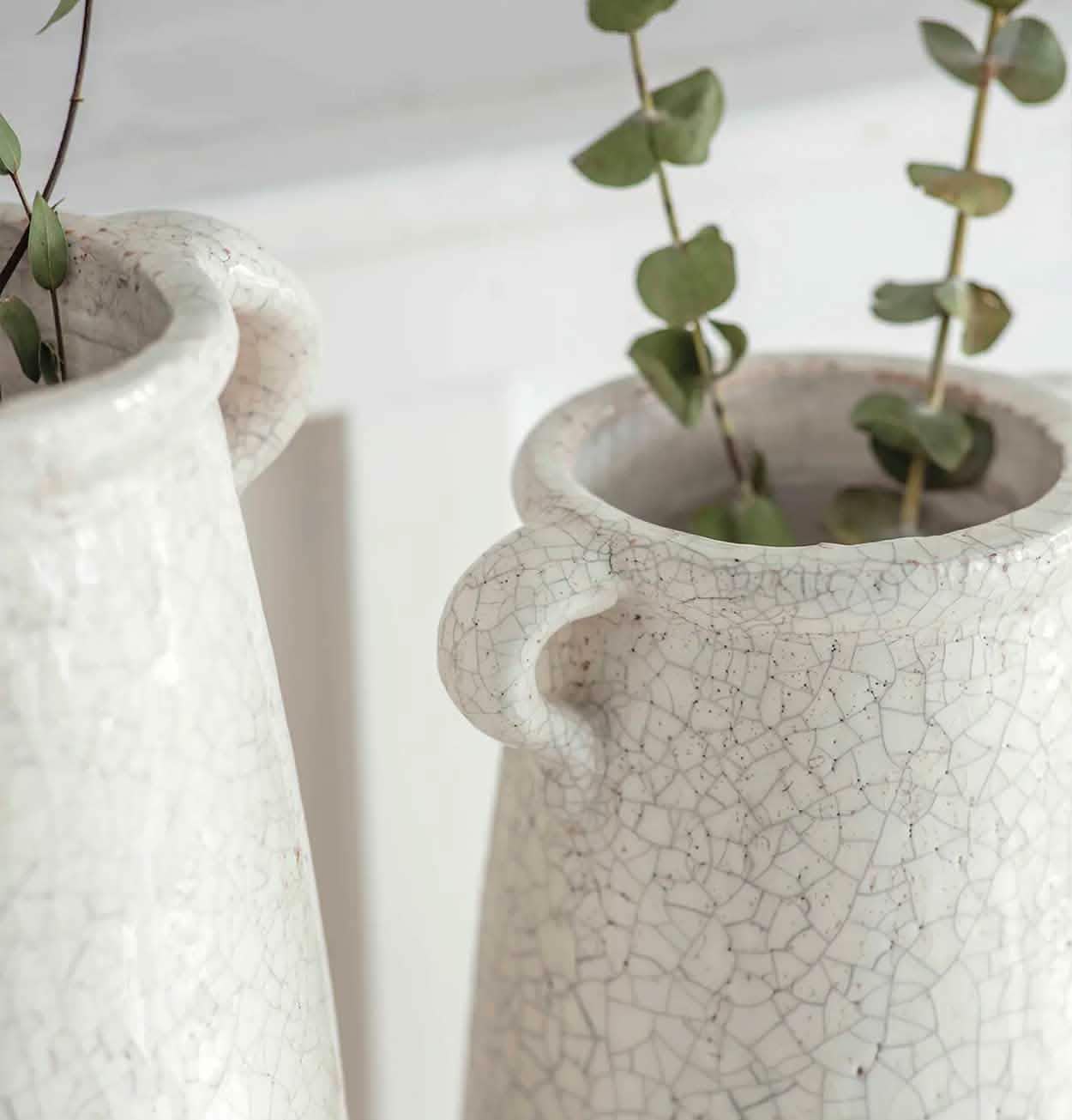 Garden Trading Ceramic Vase with Crackled Glaze – Small