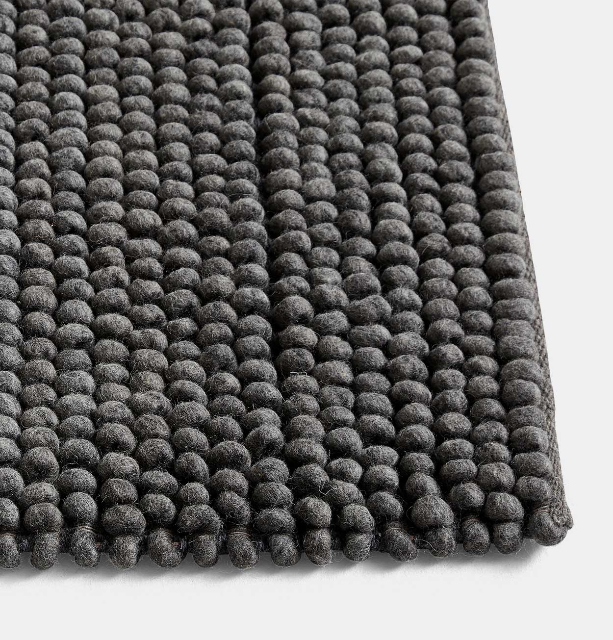 HAY Peas Rug – Dark Grey – Various Sizes