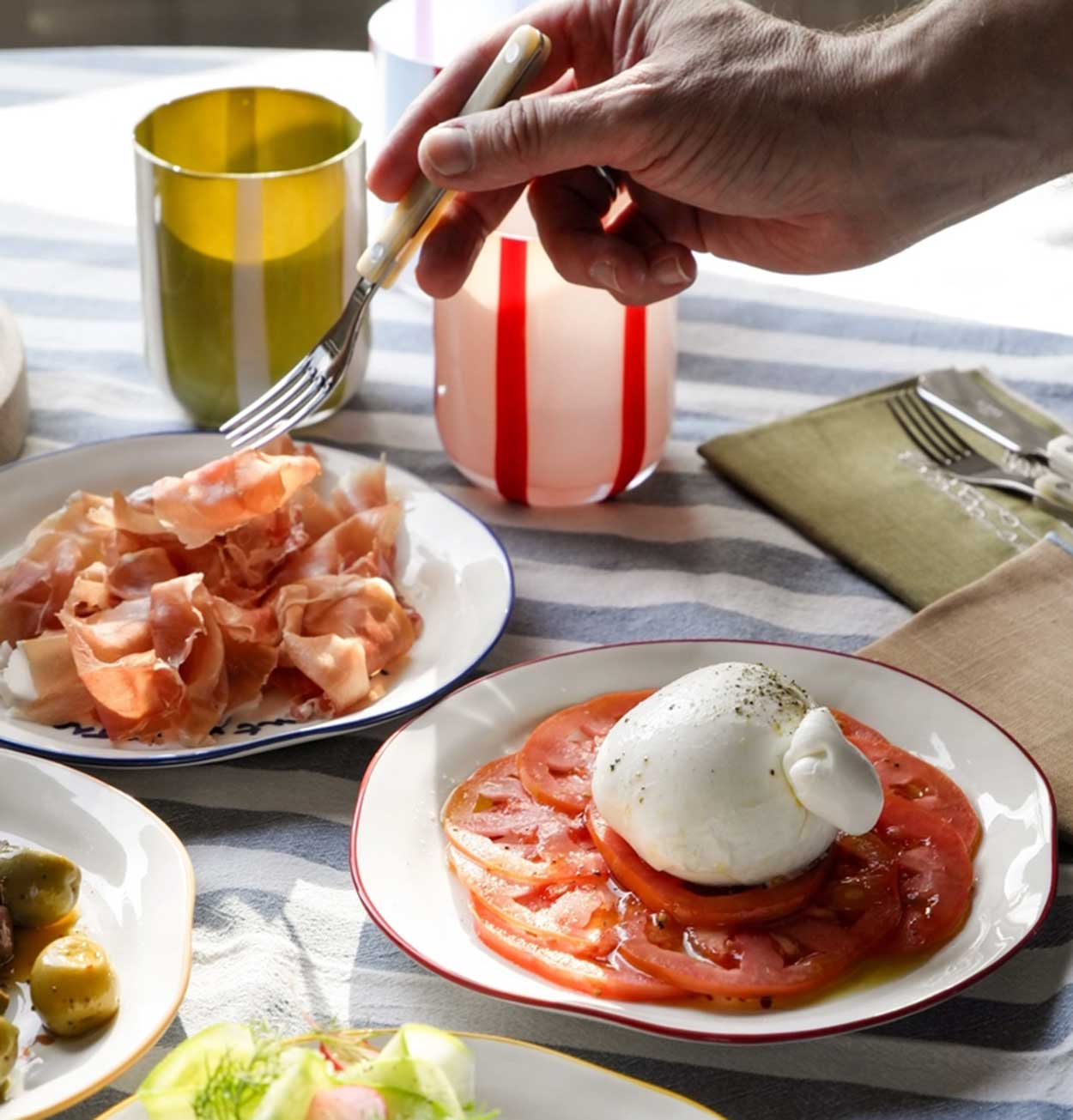 MÆGEN Statement Plate – Eat Up There's Plenty More To Go Around