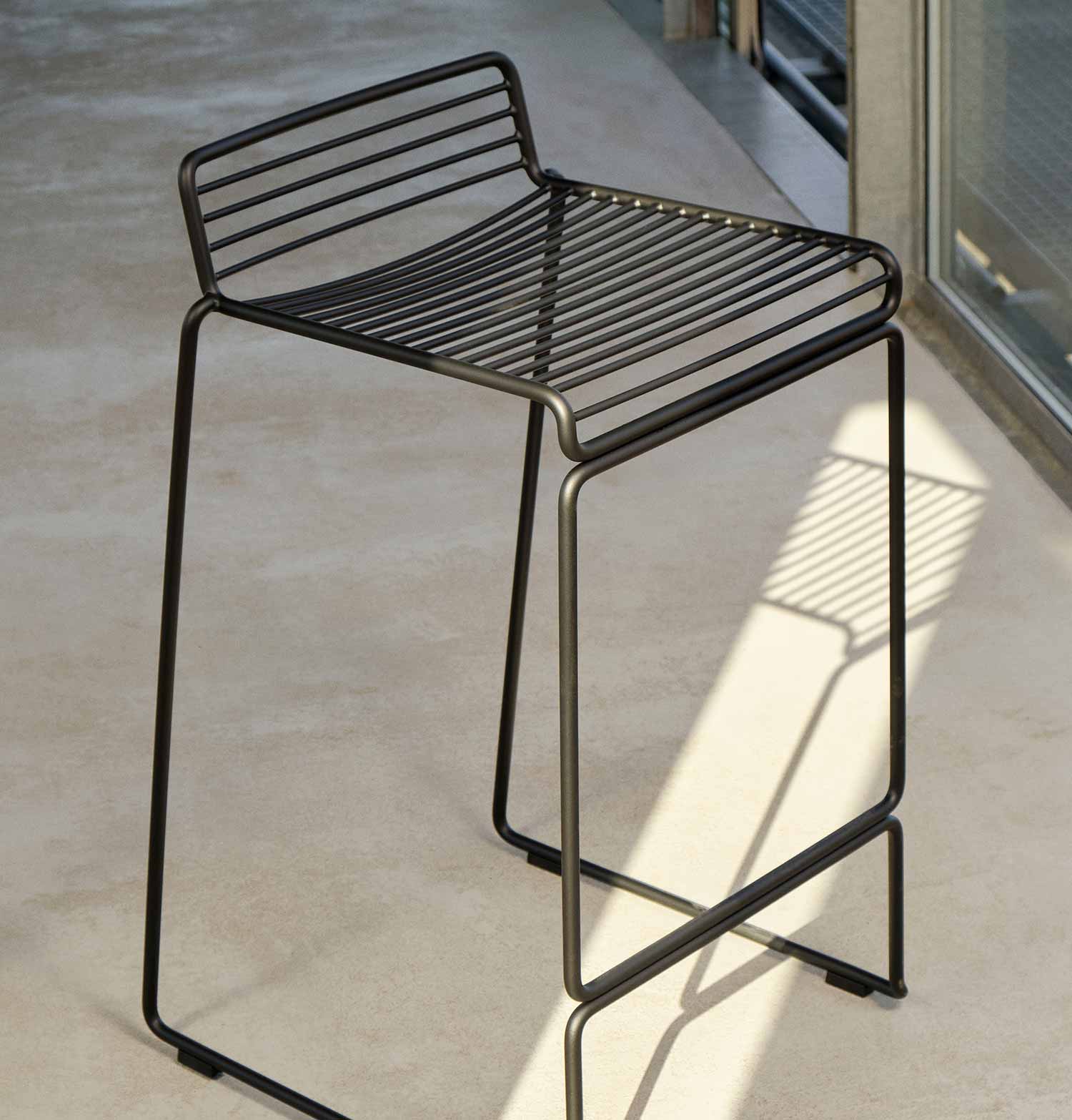 HAY Hee Bar Stool – High – Black