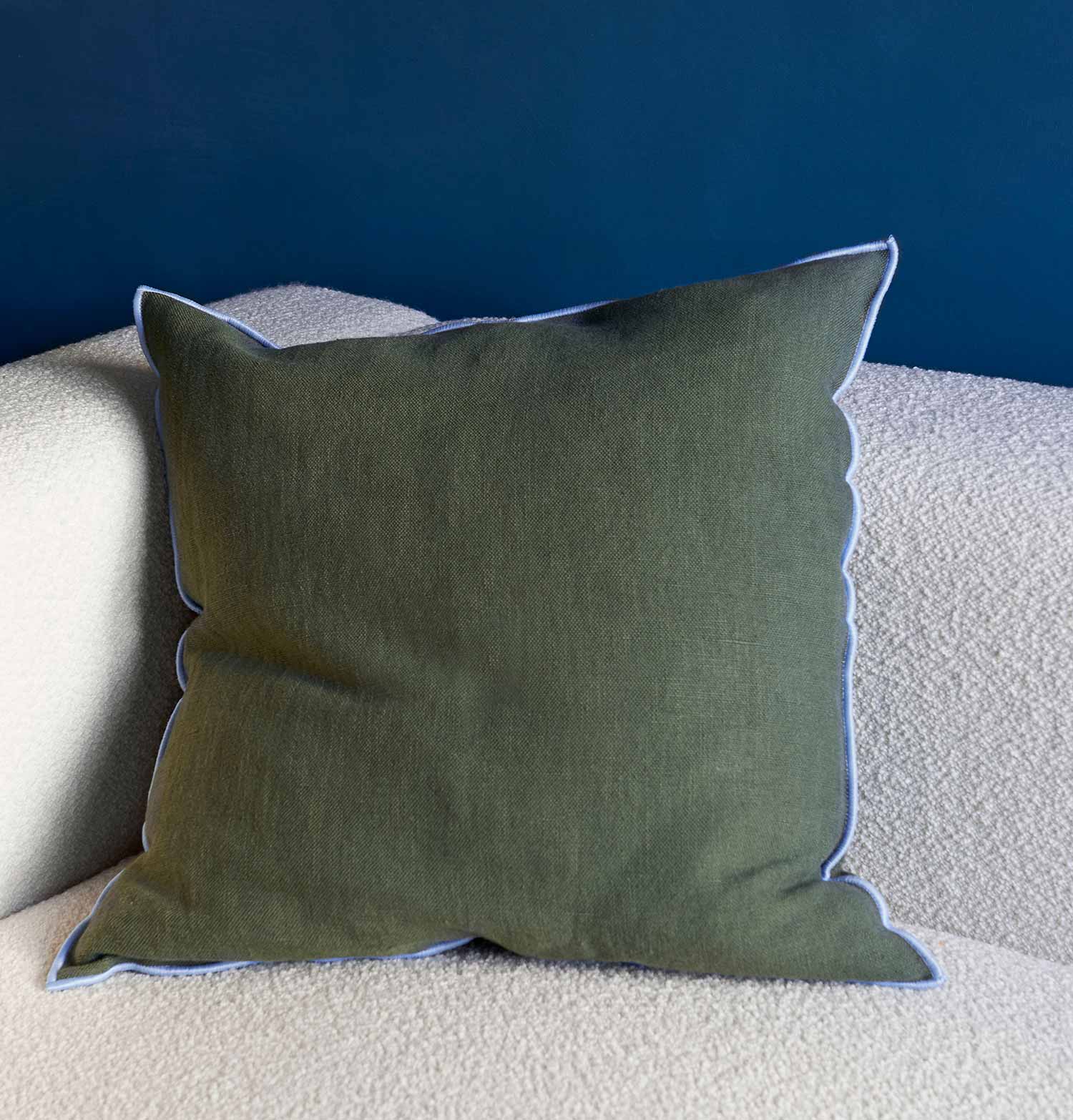 HAY Outline Cushion – Moss