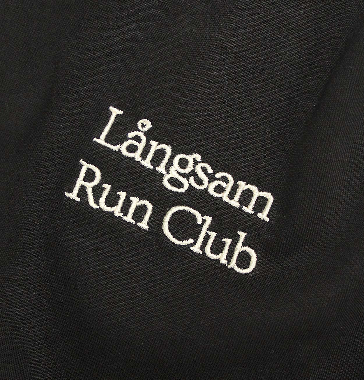 Långsam Run Club Embroidered Logo T-Shirt in Black