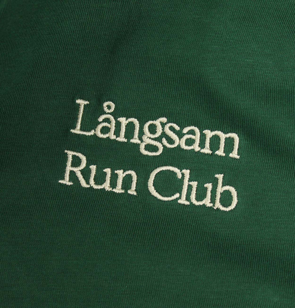 Långsam Run Club Embroidered Logo T-Shirt in Emerald