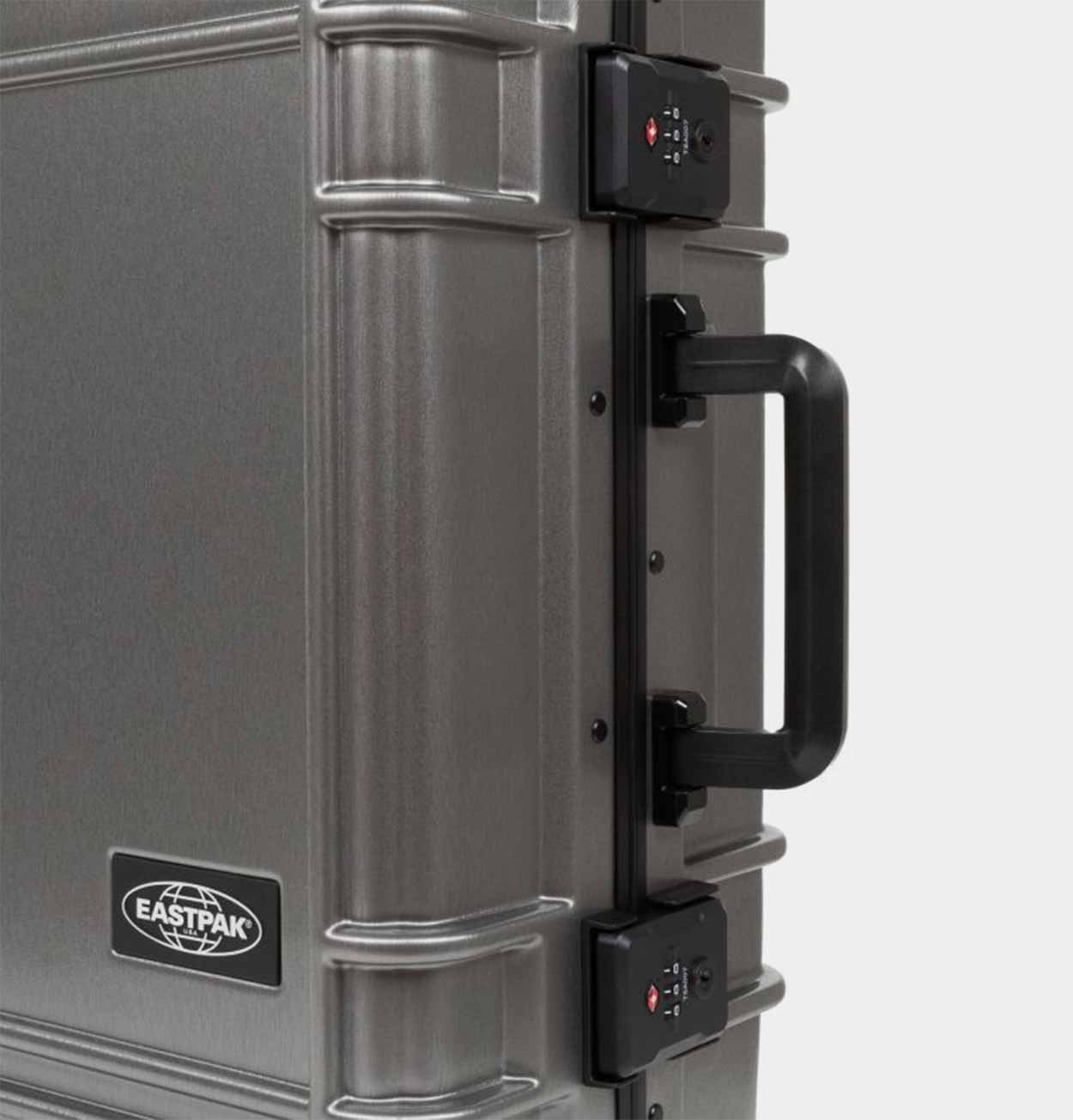 Eastpak Resist'r Case S in Brushed Metal
