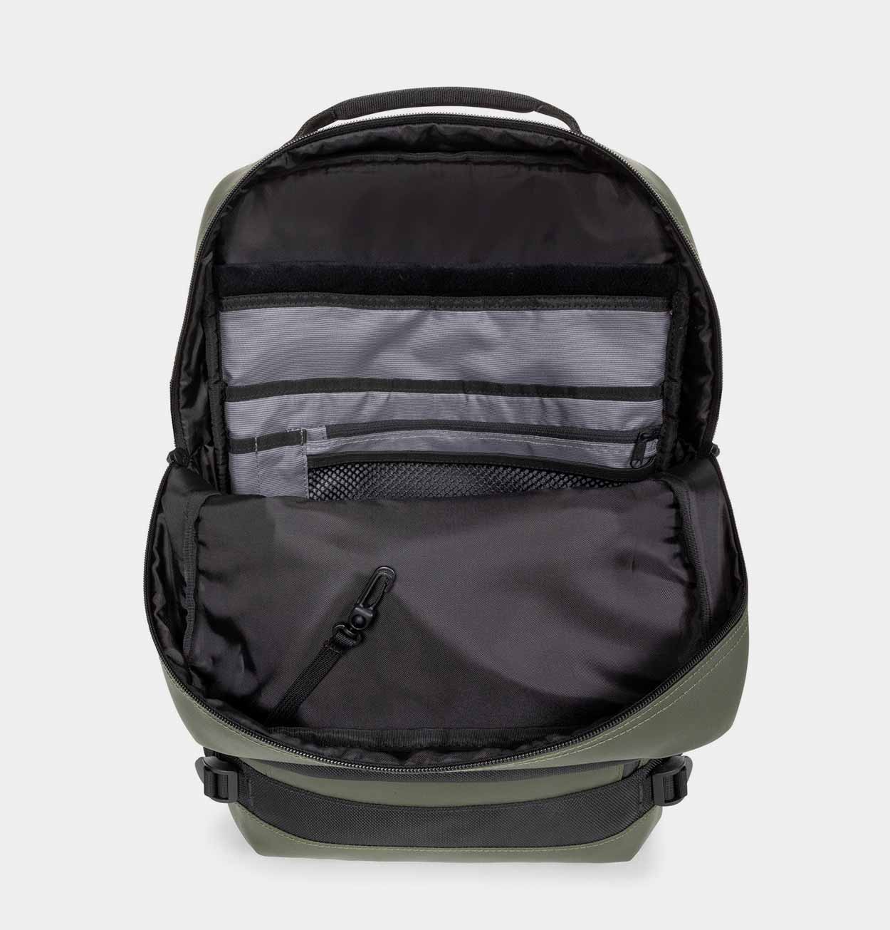 Eastpak Tecum M CNNCT in Khaki Green