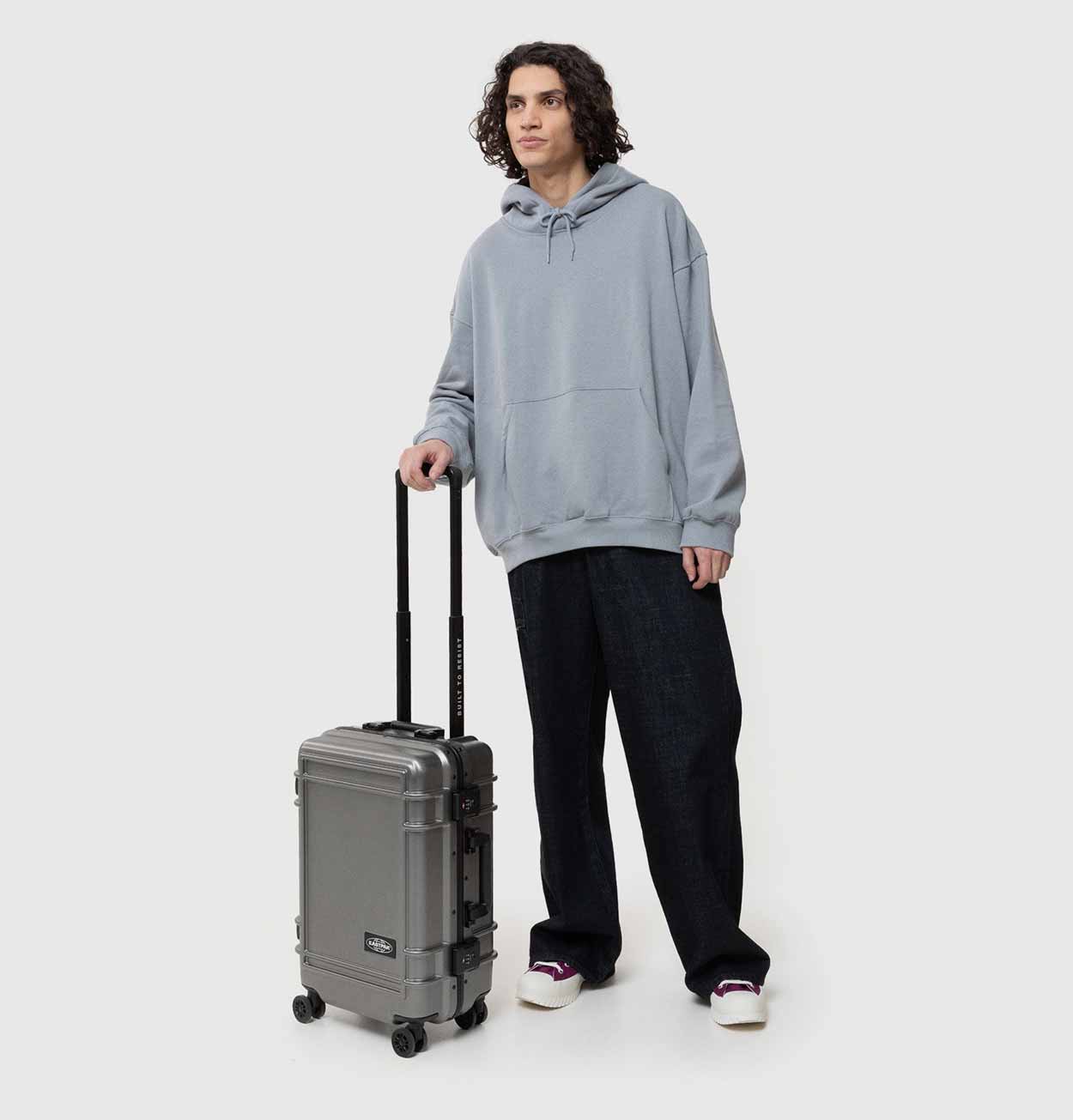 Eastpak Resist'r Case S in Brushed Metal