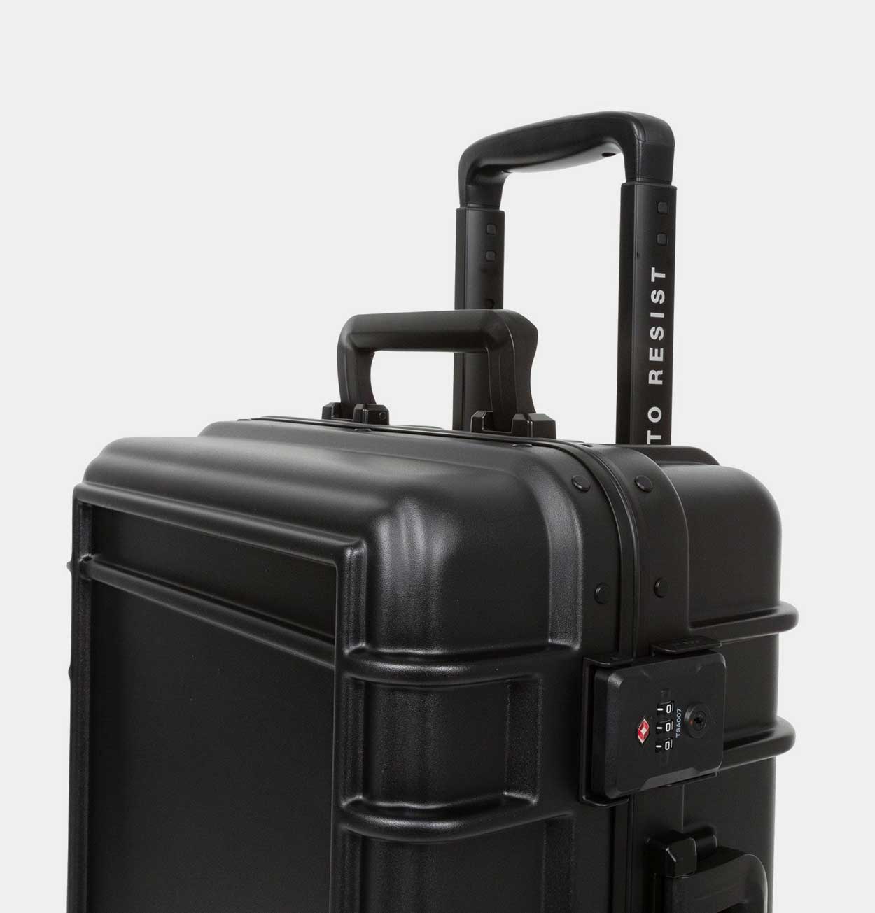 Eastpak Resist'r Case S in Black