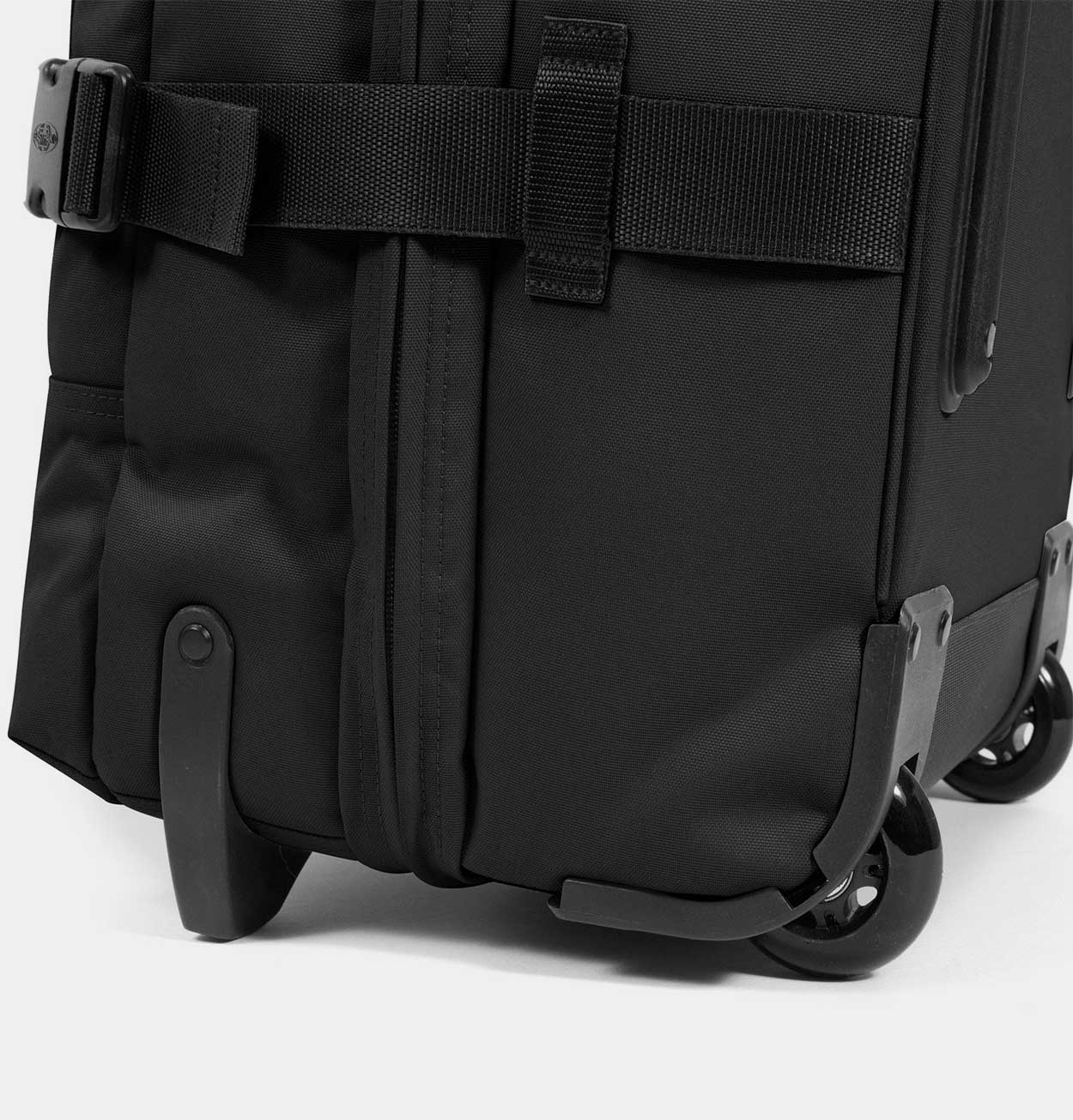 Eastpak Tranverz M Rolling Holdall in Black