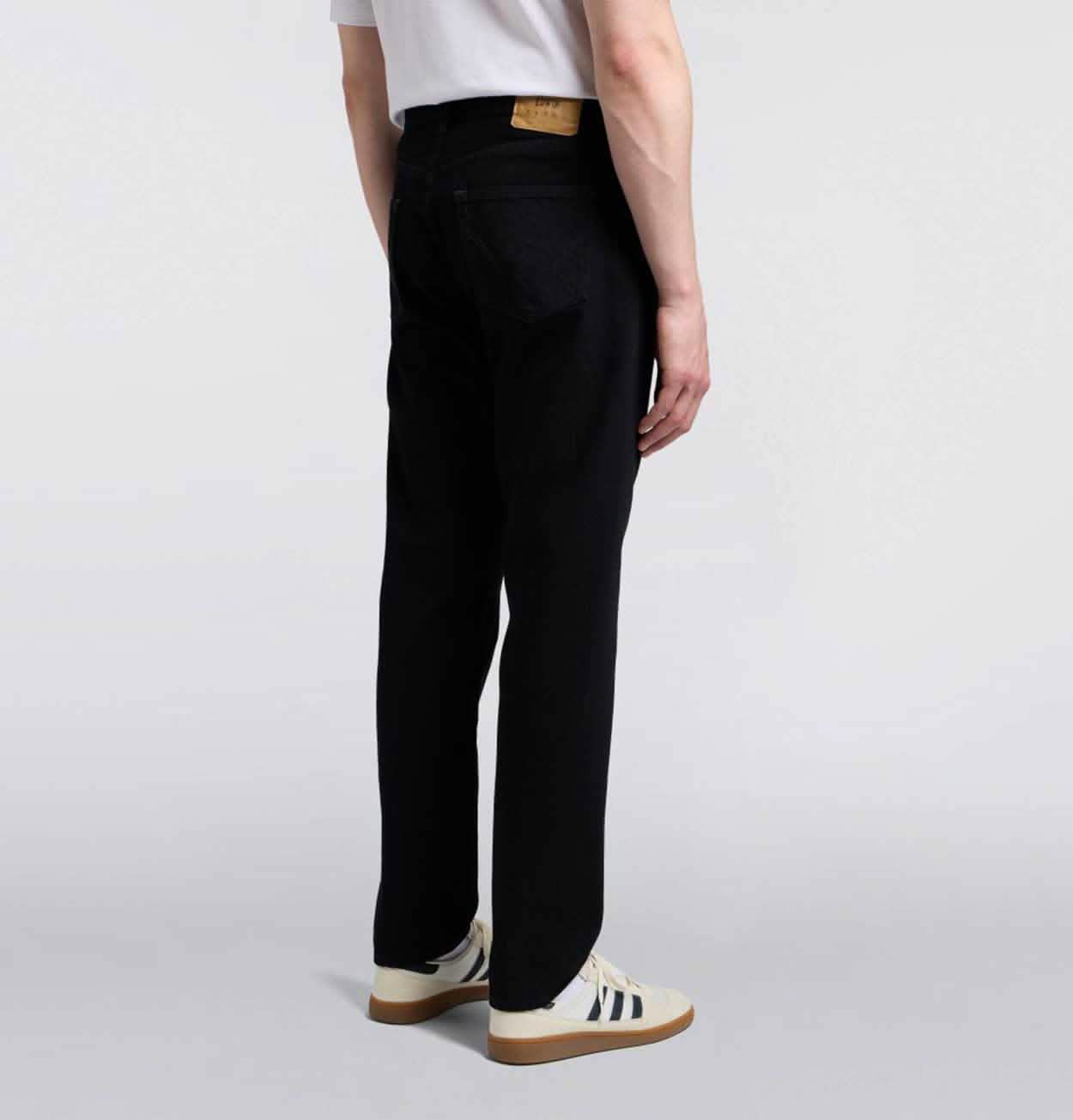 EDWIN Regular Tapered Jeans in Black Unwashed