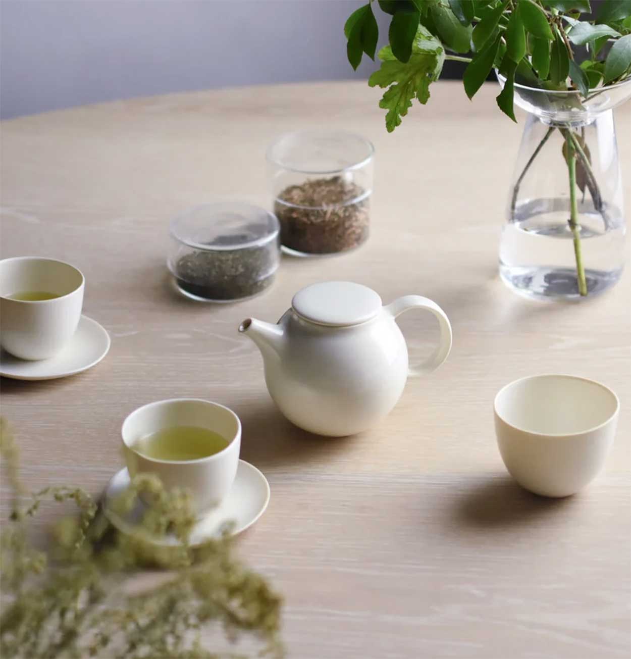 KINTO Pebble Cup & Saucer in White