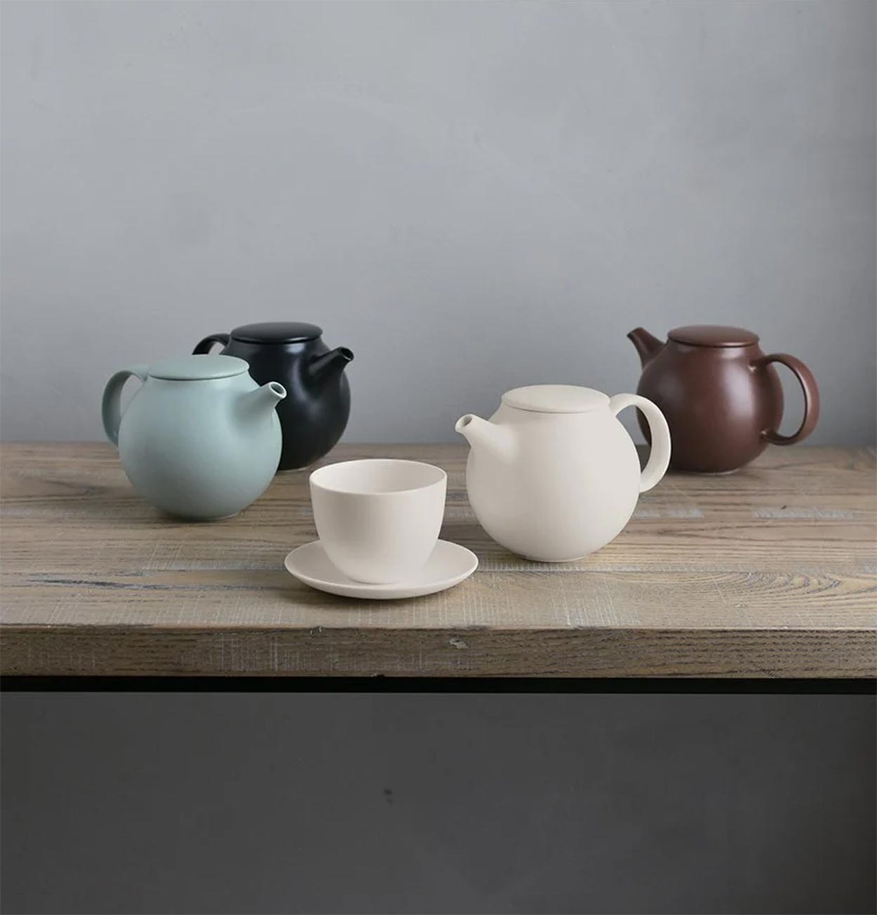 KINTO Pebble Cup & Saucer in White