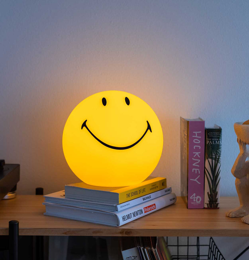 Mr Maria Smiley Lamp