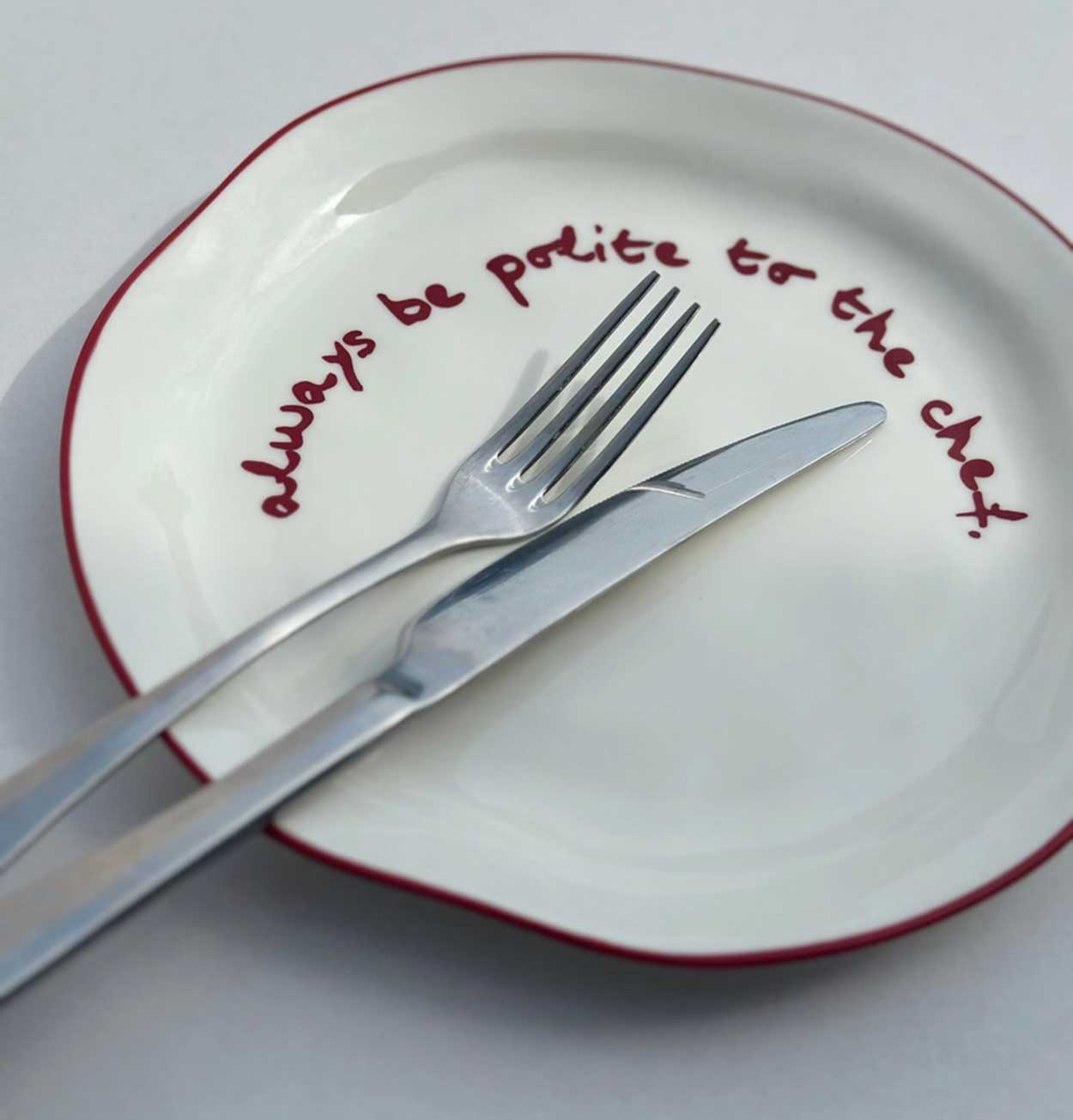 MÆGEN Statement Plate – Always Be Polite To The Chef