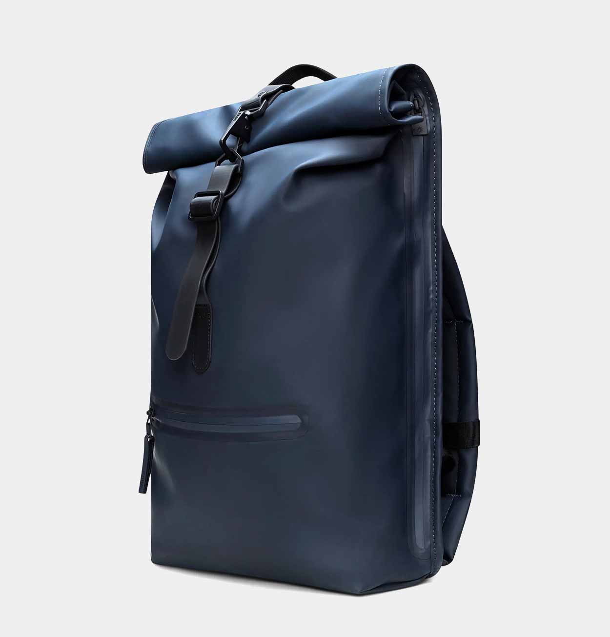 RAINS Rolltop Rucksack in Navy