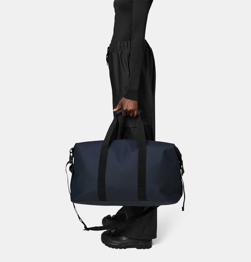 RAINS Weekend Bag in Navy