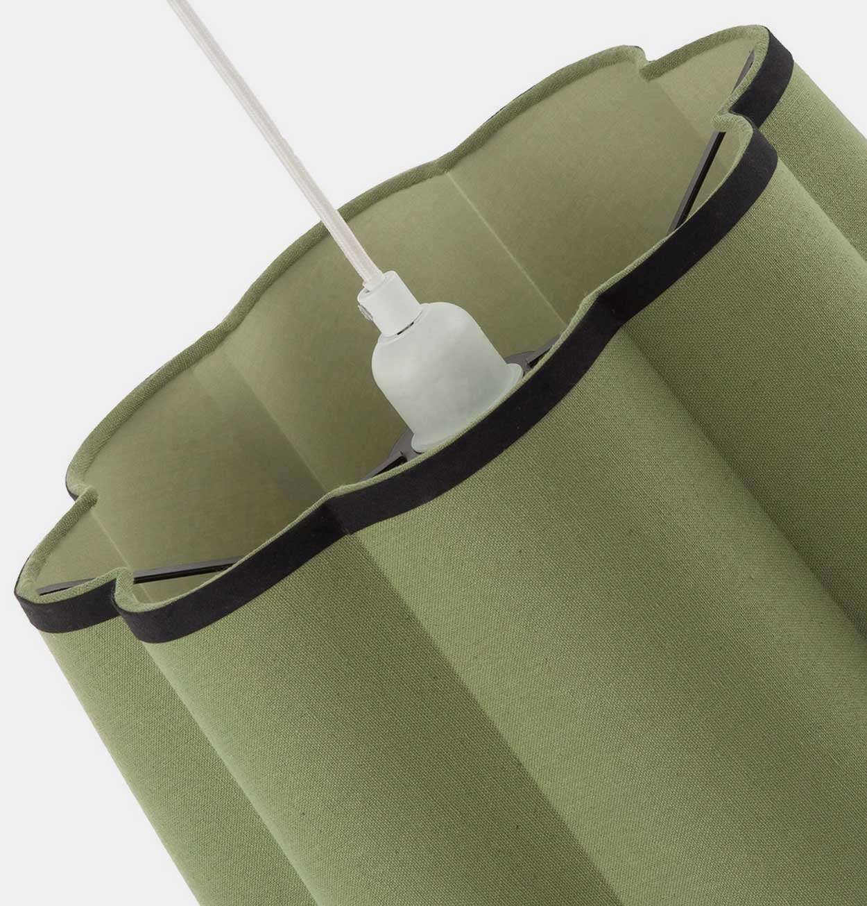 Scallop Edge Natural Linen Drum Lampshade
